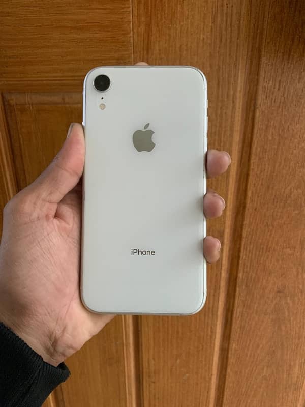 iphone XR 3