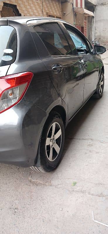 Toyota Vitz 2015 15