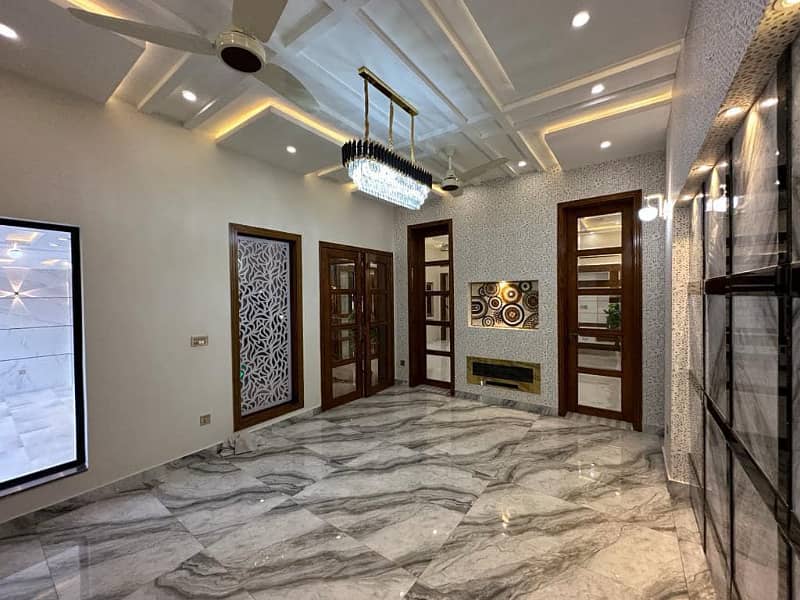 10 Marla Luxury Designer House For Sale In Bahria Town Lahore 1