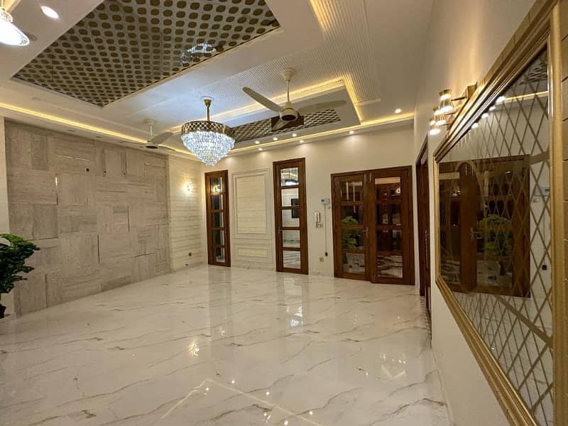 10 Marla Luxury Designer House For Sale In Bahria Town Lahore 8