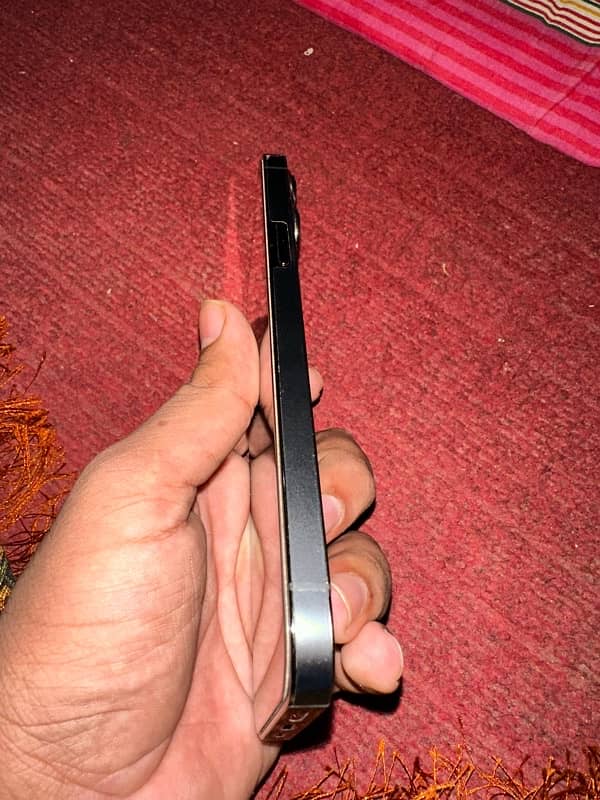 iPhone 13 pro max Jv 128 gb 3