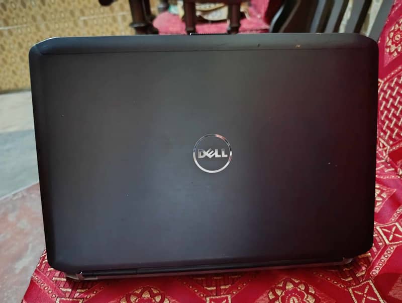 Dell laptop latitude e5430 8gb ram good condition mai hai 14