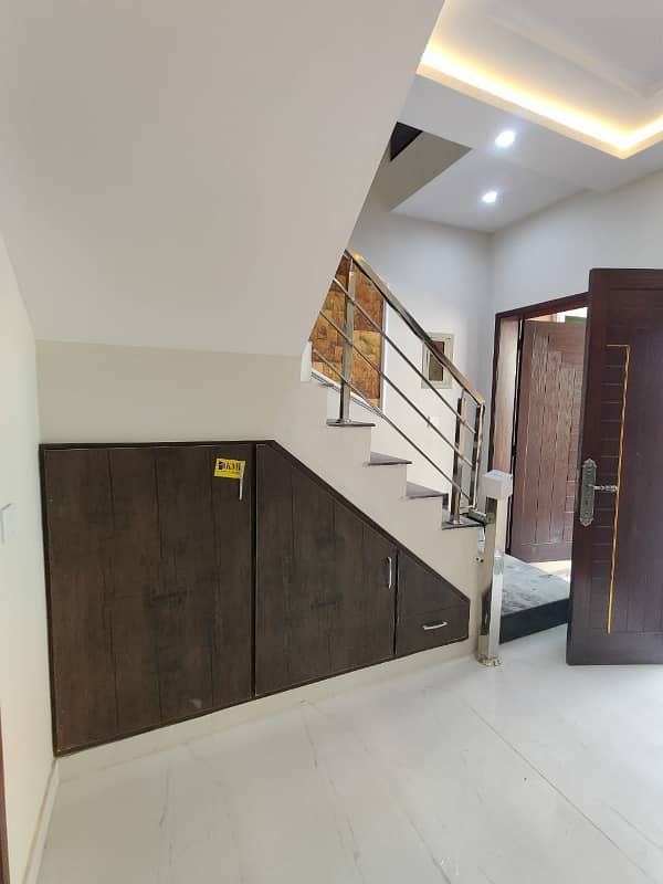 5 MARLA BRAND NEW FOR SALE IN PARK VIEW CITY LAHORE 15