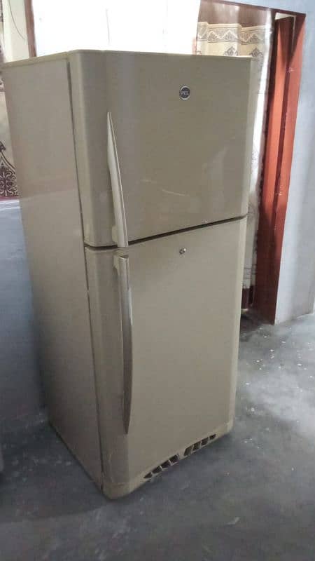 Pel fridge sale 1