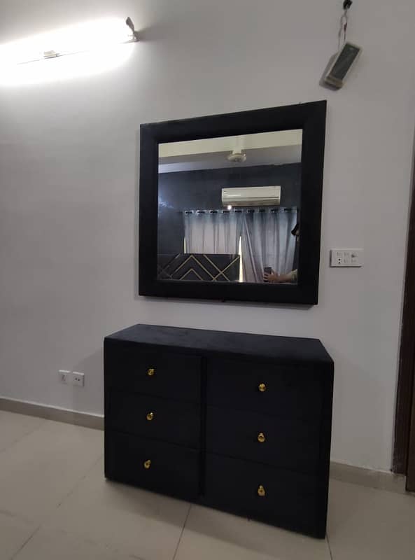 Per day flats studio full furniched apartment available for rent 6