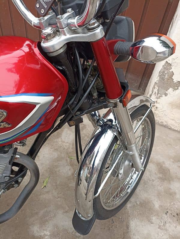 2022 Model Honda 125 5