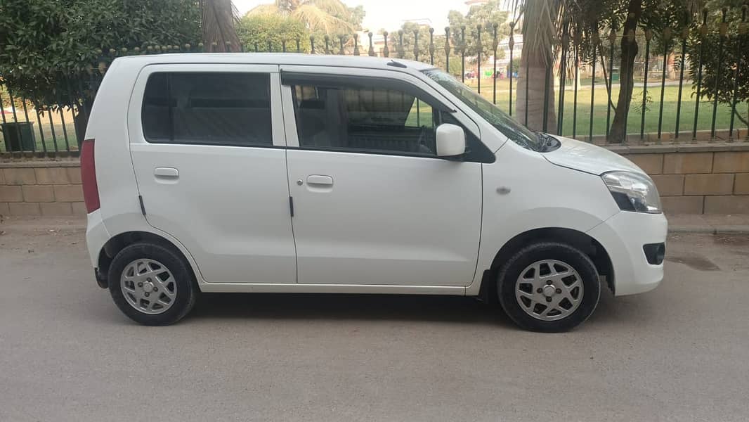 Suzuki Wagon R 2021 AGS 1