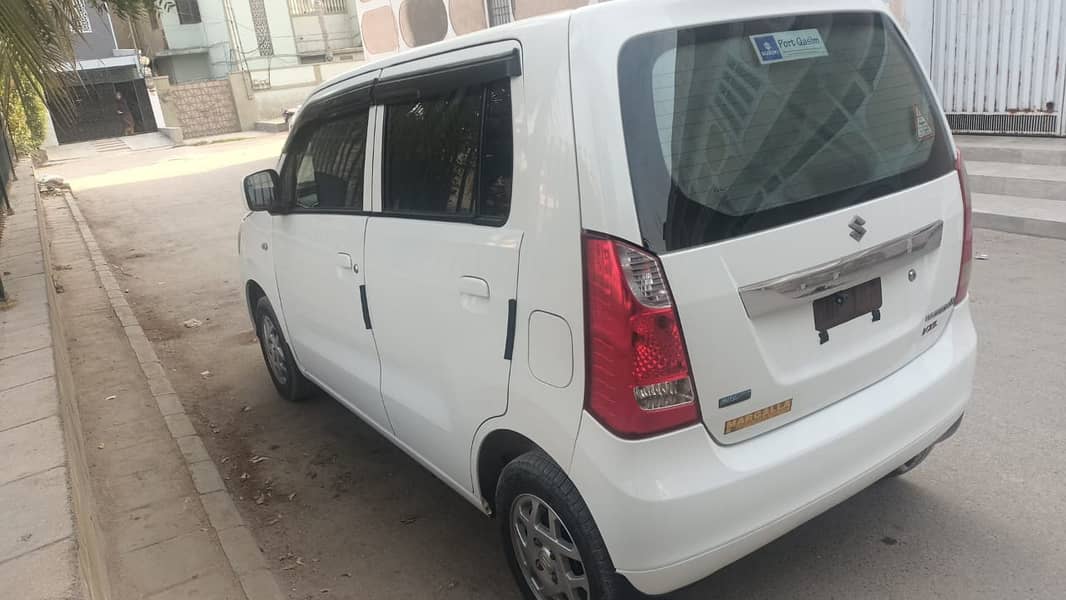 Suzuki Wagon R 2021 AGS 3