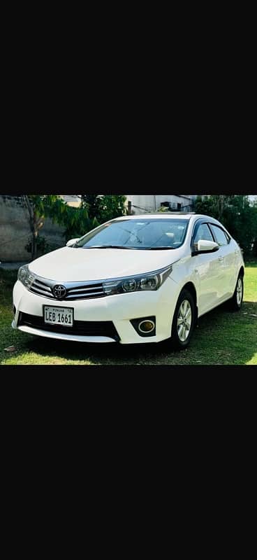 Toyota Altis Grande 2017 1