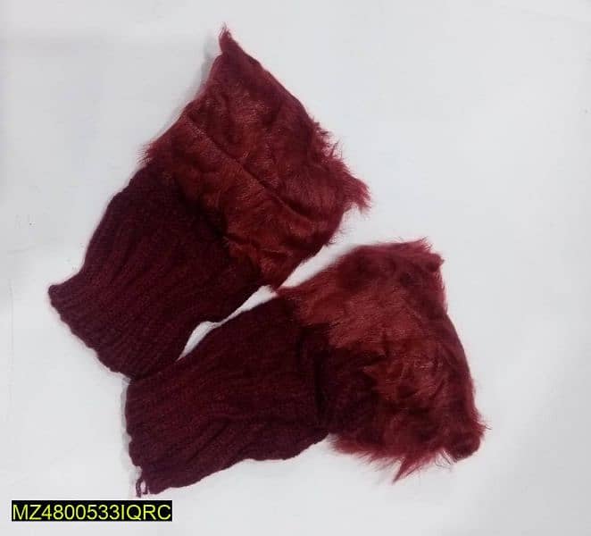 Winter Fur Cap and Gloves for Ladies WhatsApp number 03211669151 2