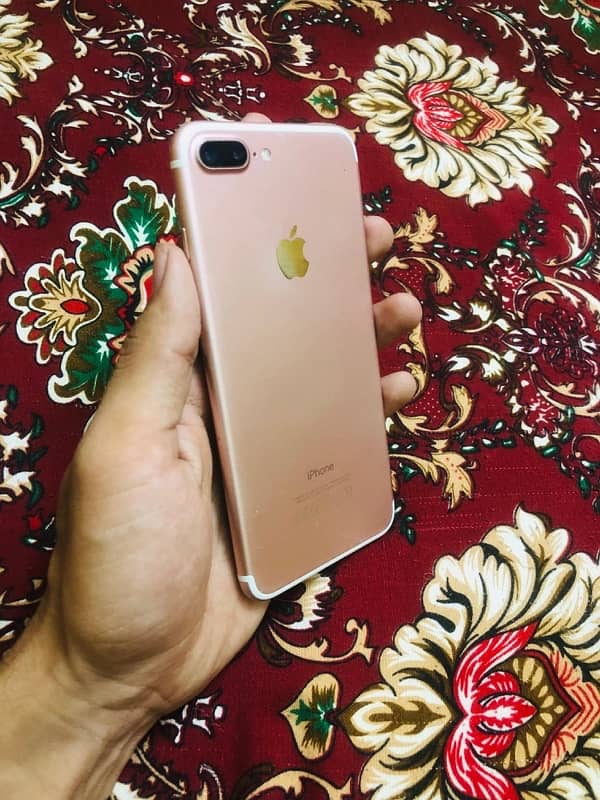 iphone 7plus 128gb approved 4