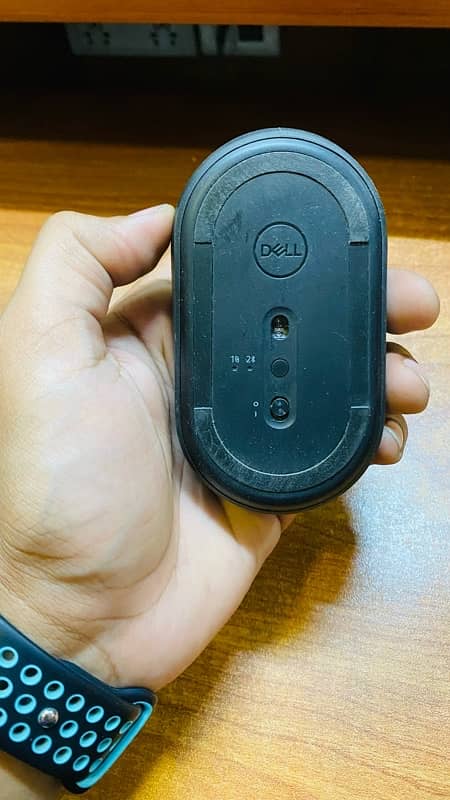 Dell Mobile Pro Wireless Mouse - MS5120W 1