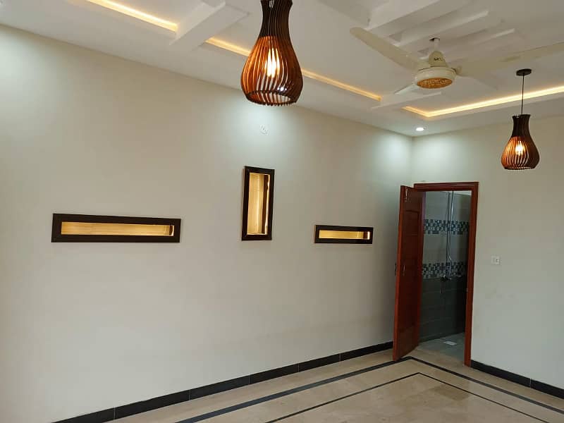 7 Marla Upper portion for rent in G-16/4 Islamabad 10