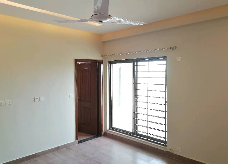 Best Options For Flat Is Available For rent In Askari 11 - Sector D 4