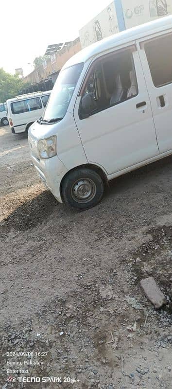 Daihatsu Hijet 2010. Reg 2015 0