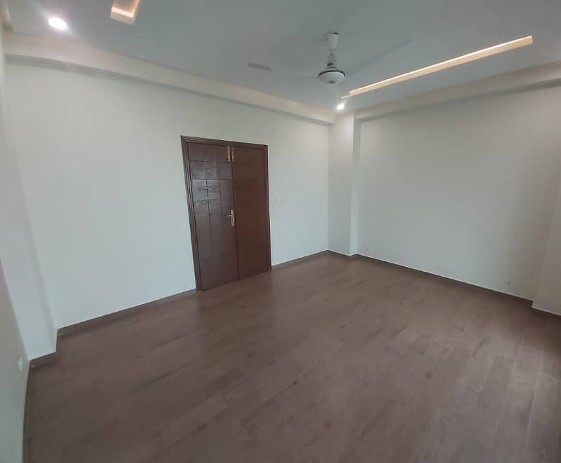 Flat For rent Situated In Askari 11 - Sector D 17