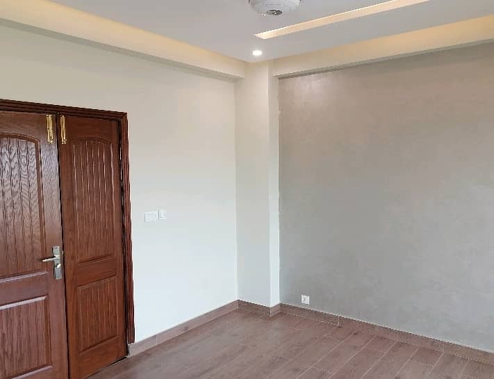 Ideal Flat For rent In Askari 11 - Sector D 2