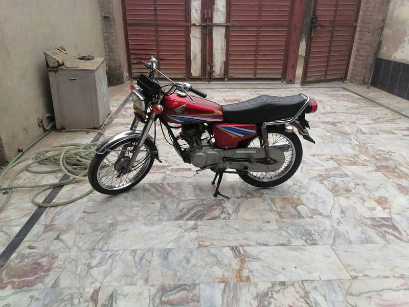 honda 125cv bike 2009 model ful fit bike 1