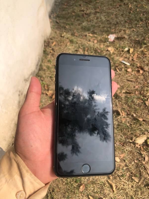 iphone 7plus 128gb pta approved 3