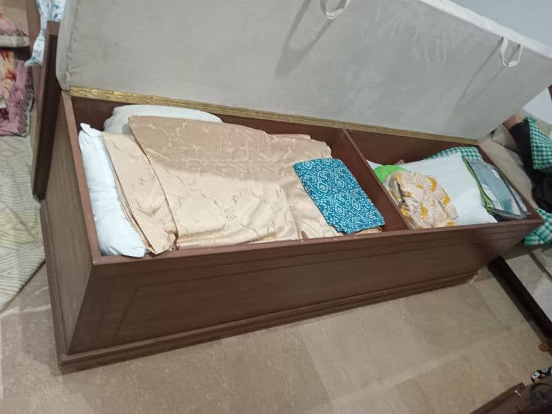 wooden bed set for sale 3