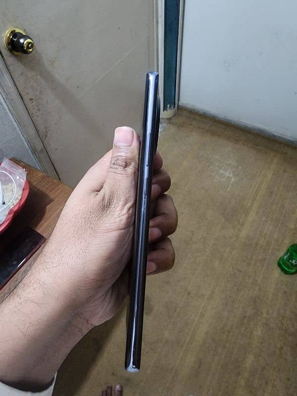 Tecno Spark 20 Pro Plus 3