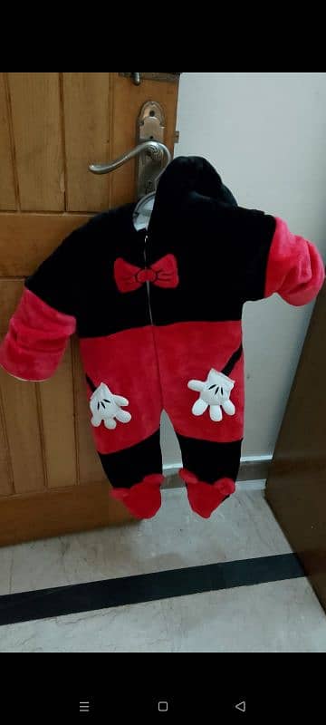 Micky Mouse costume 2