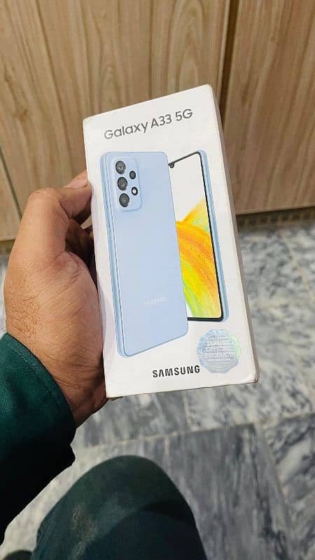 Samsung Galaxy A33 5G with original box 0