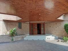 HOT LOCATION 2 KANAL 7 BED House Is Available For Rent In DHA Phase 3 Lahore