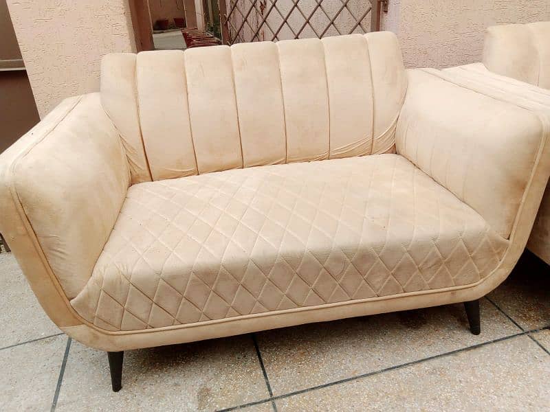 Sofa set for sale like brand new just 2 months used ha with cushions 1