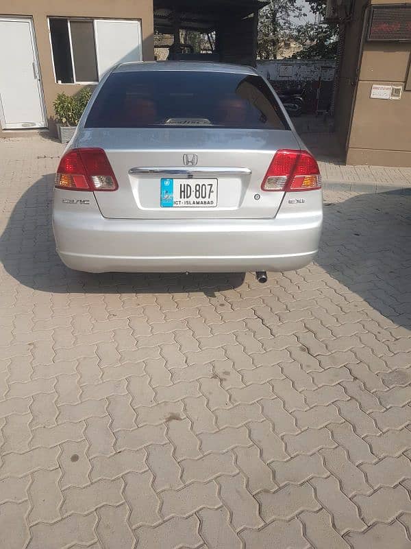 Honda Civic EXi 2004 1