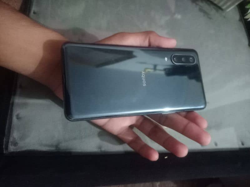 aquos zero 5G for sale and exchange possible 7