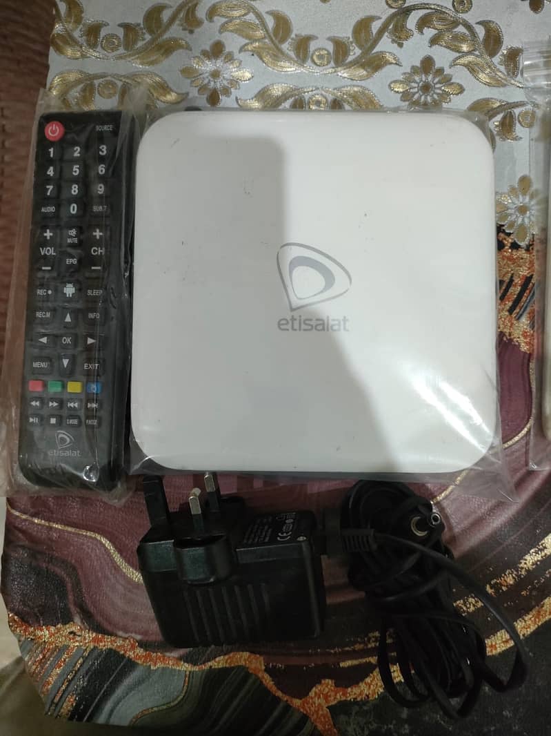 ETISALAT ANDROID SMART TV BOX 2