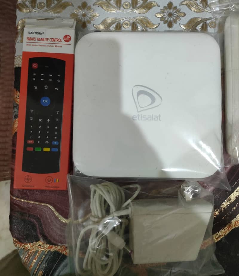 ETISALAT ANDROID SMART TV BOX 4