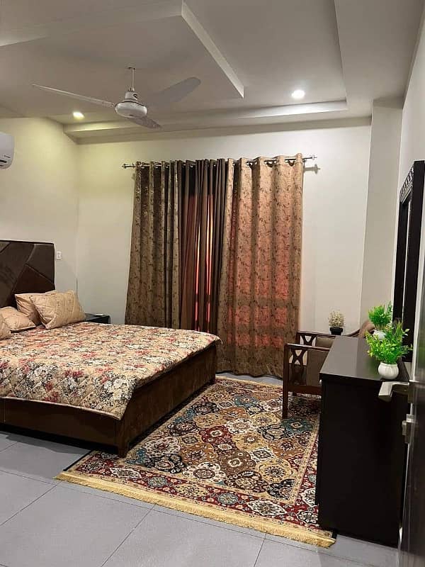 Luxury Apartment for Short Stay/full day Rent in Bahria Town Lahore 3