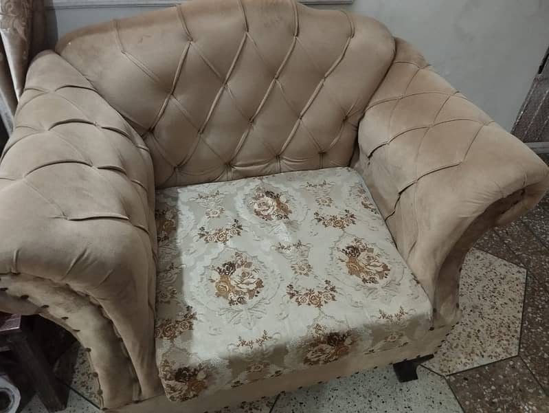 5 Seat Sofa Set Used Urgent Sale 1