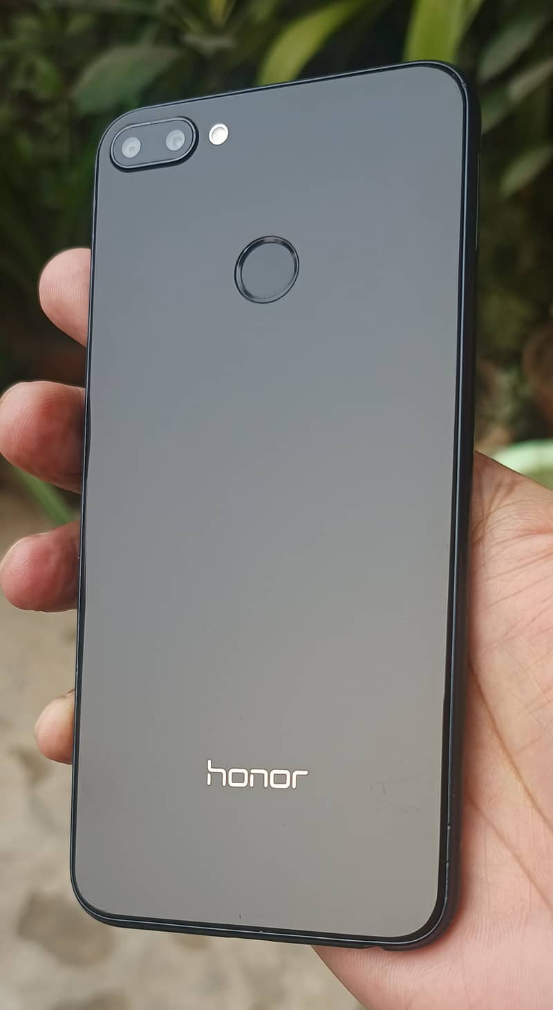 Honor 9N Dual Sim 4+128 GB     Call On Sim Or WhatsApp Number 0