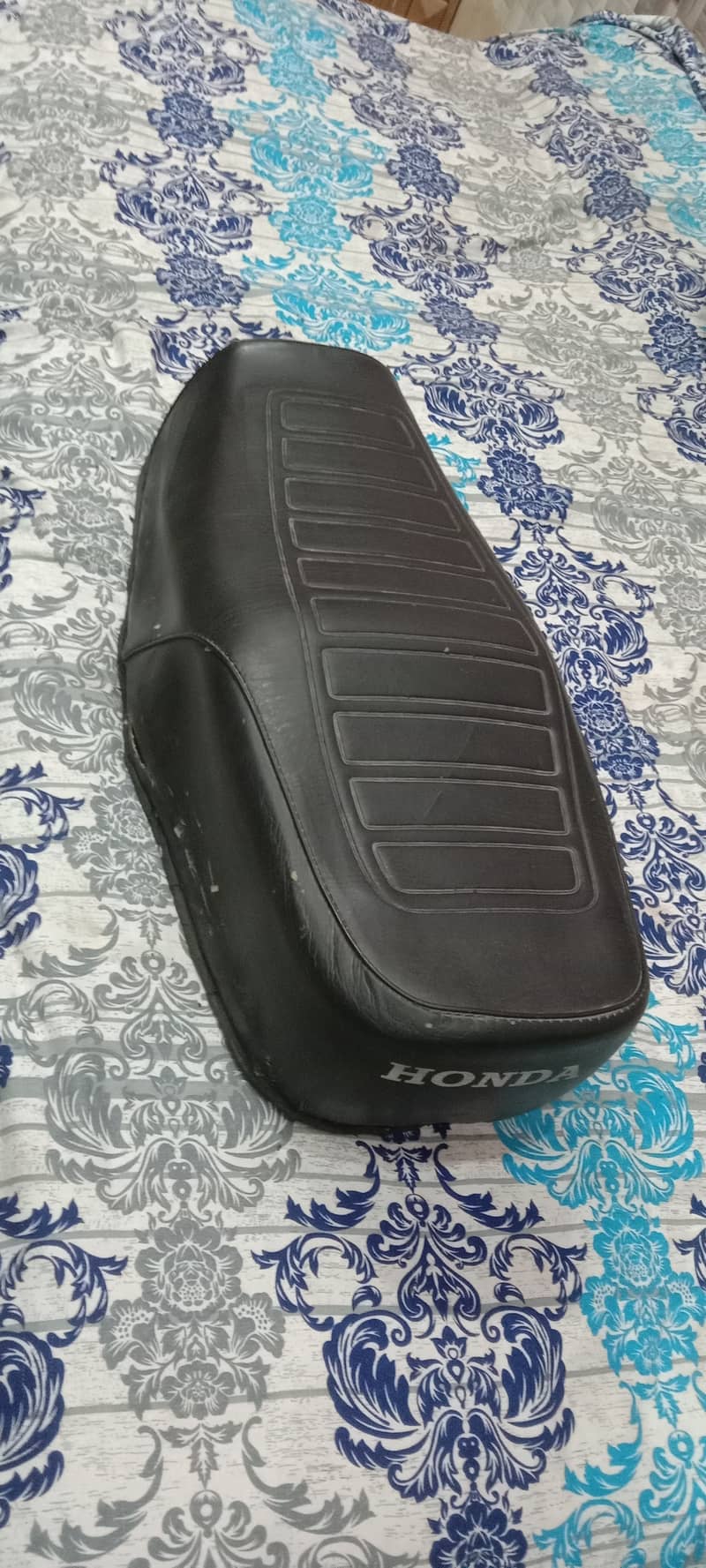 Honda 125 2 seats 5