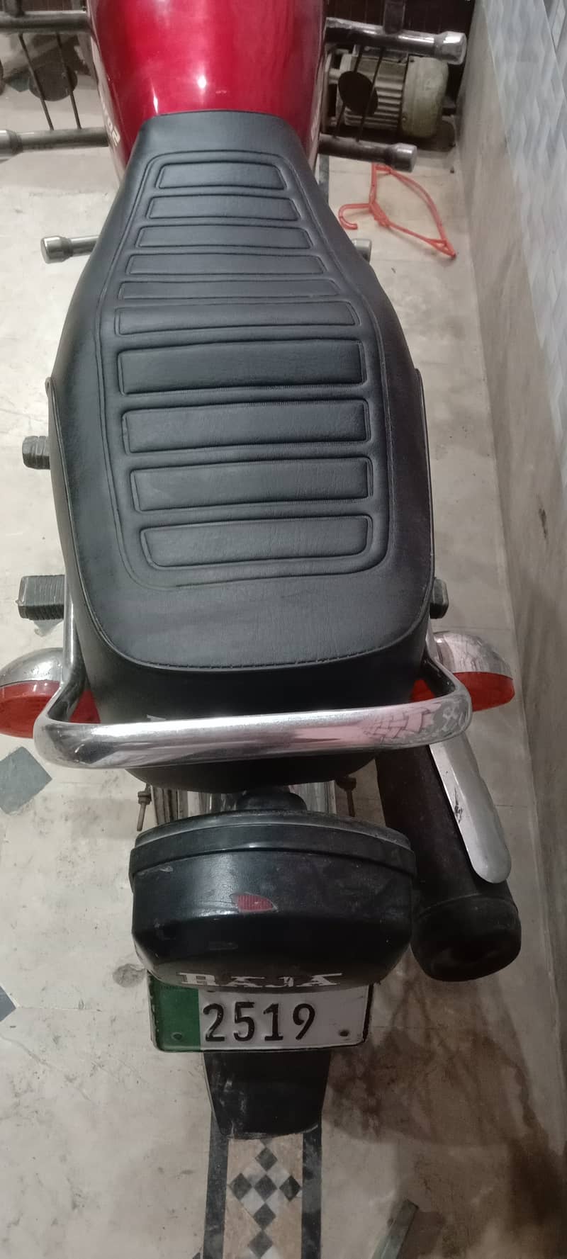 Honda 125 2 seats 10