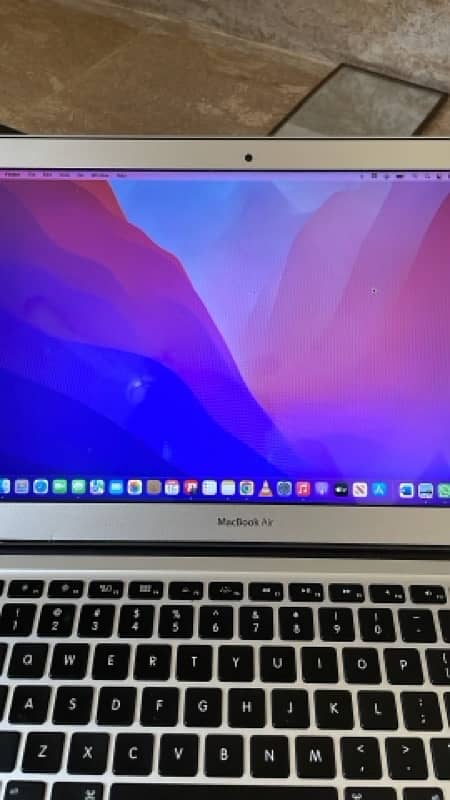 Macbook Air 2017 0