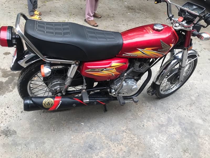 Honda 125 lush condition totally janian 2