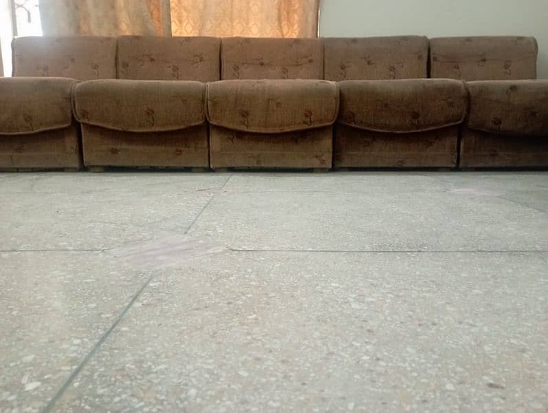 5 piece Sofa Set 0