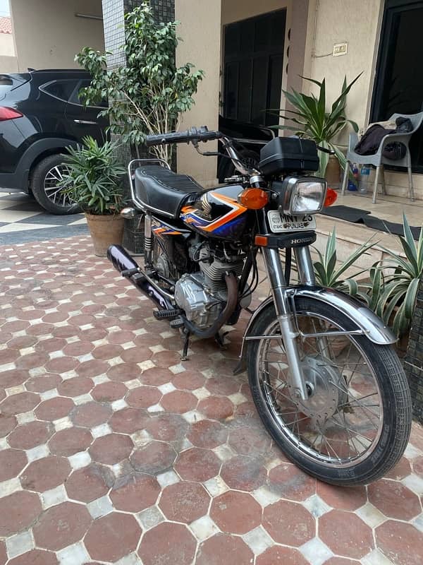 honda 125 2018 excellent condition 4