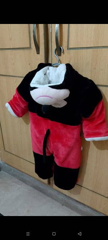 Micky Mouse costume 3