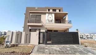 35*70 Brand New Elegant House In D-17 For Sale