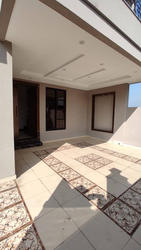 35*70 Brand New Elegant House In D-17 For Sale 2