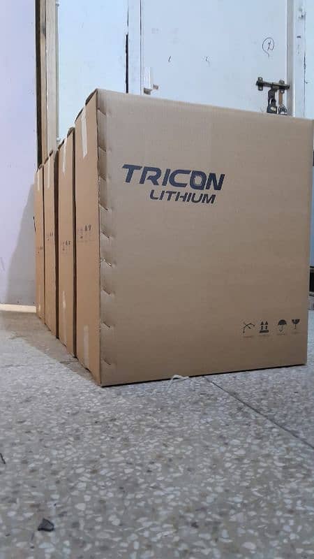 TRICON LITHIUM BATTERIES 70AH/100AH/200AH Available with warranty 3