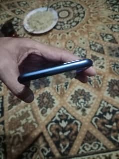 oppo f19 6/120 ak hath ka used hy