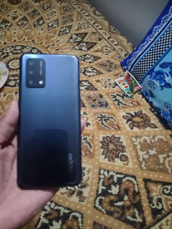 oppo f19 6/120 ak hath ka used hy 3