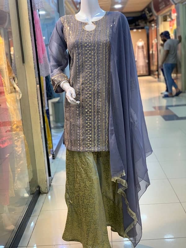 Party wear shafoon sitara suite 8