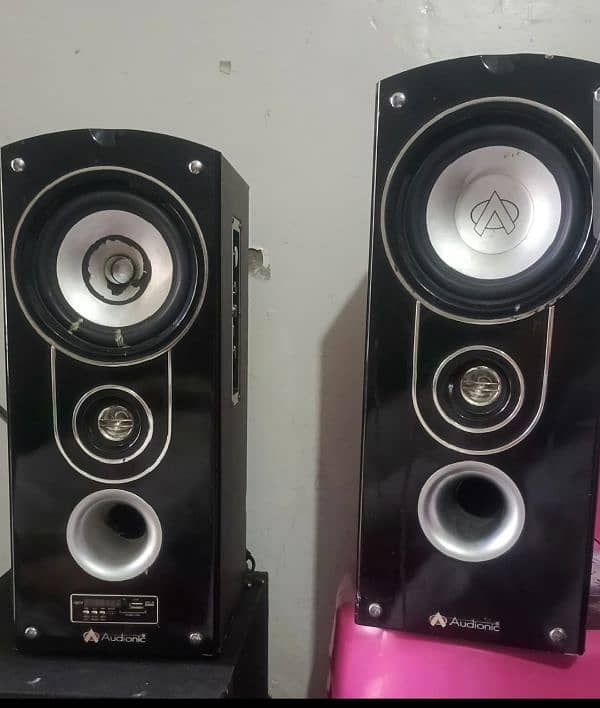 Audionic classic 5 0